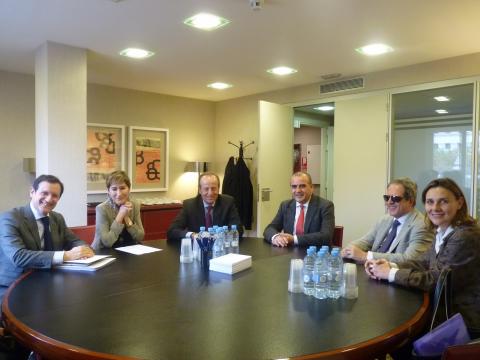 Foto de la reunión de la plataforma del tercer sector con el consejo general de la abogacía